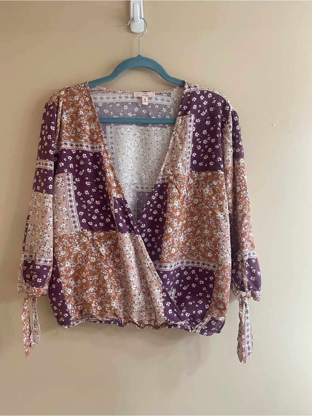 Como Vintage Patchwork Floral Bohemian Blouse